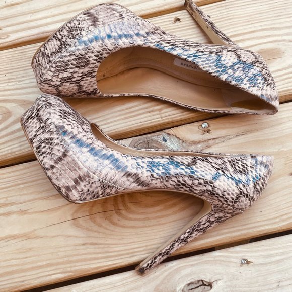 Diane Von Furstenberg Pink and Black Snake Skin Heels Size 8.5 - Picture 6 of 12